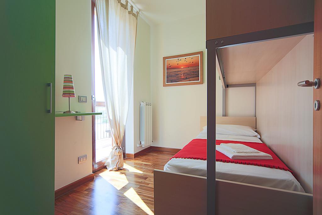 Adamo Ed Eva Resort Numana Værelse billede